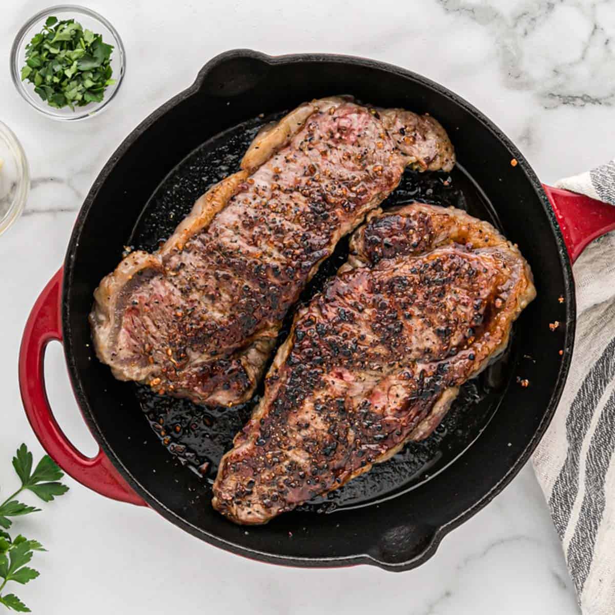 Best Pan For Searing Steak: Top Choices For Perfect Crust