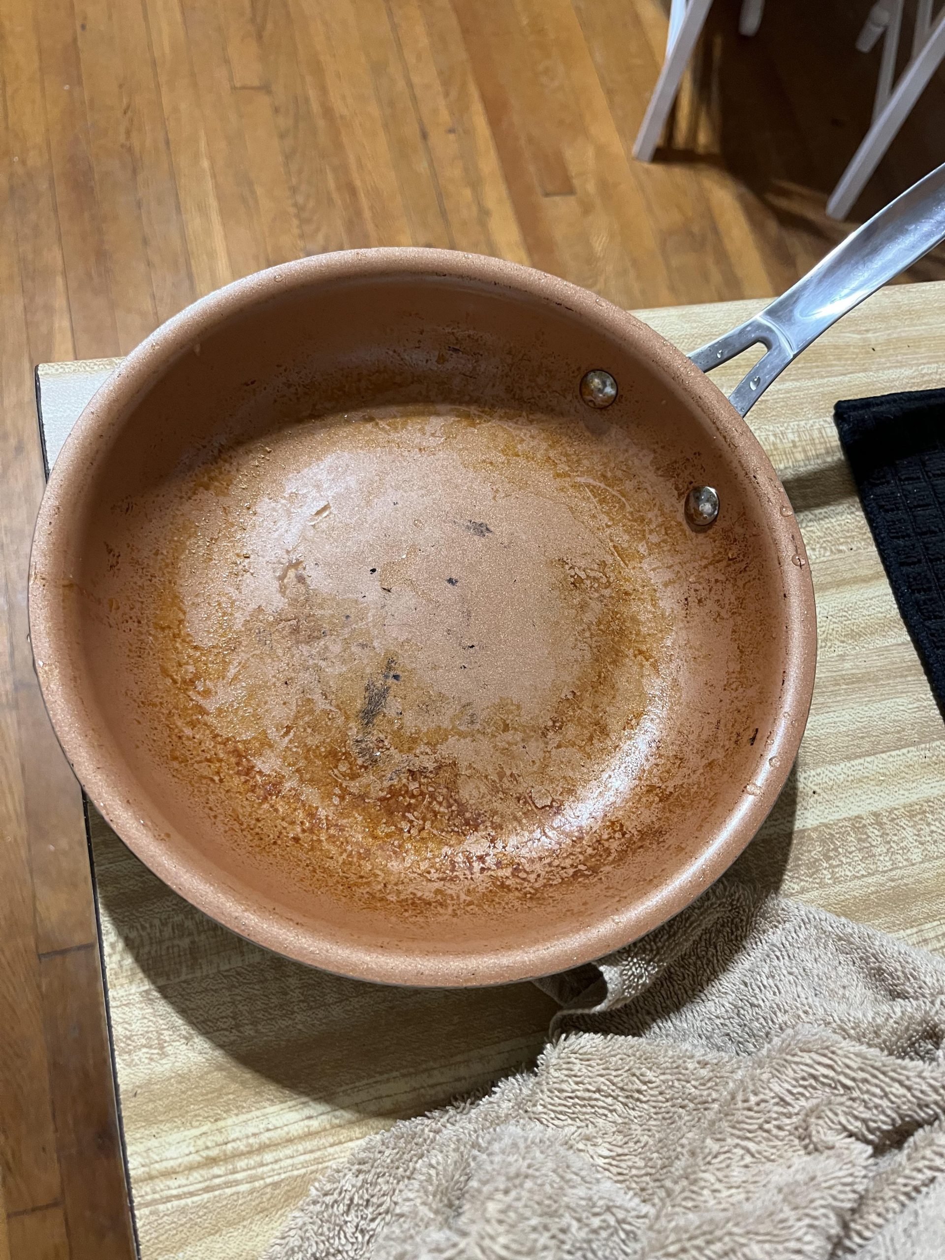 How To Restore Nonstick Pan: Complete Guide To Revive Your Cookware