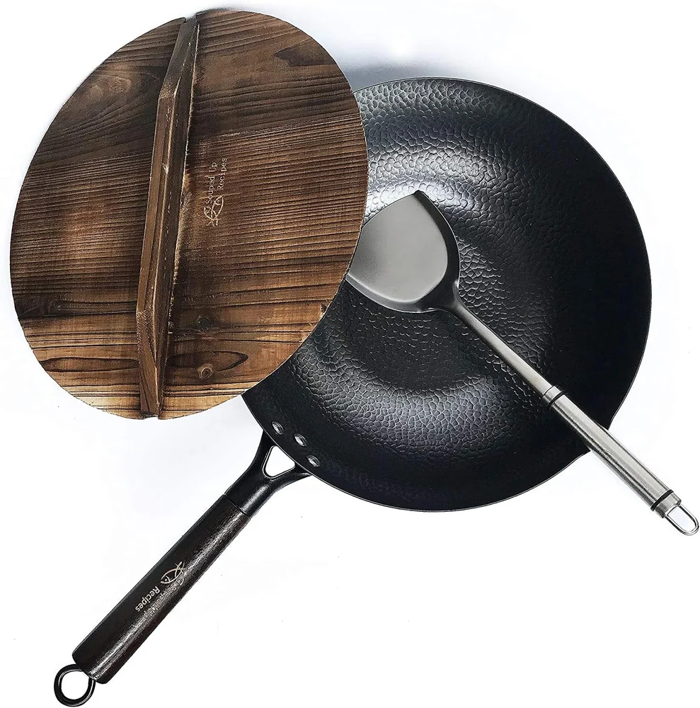 Amazon Basics Carbon Steel Pre-Seasoned Wok