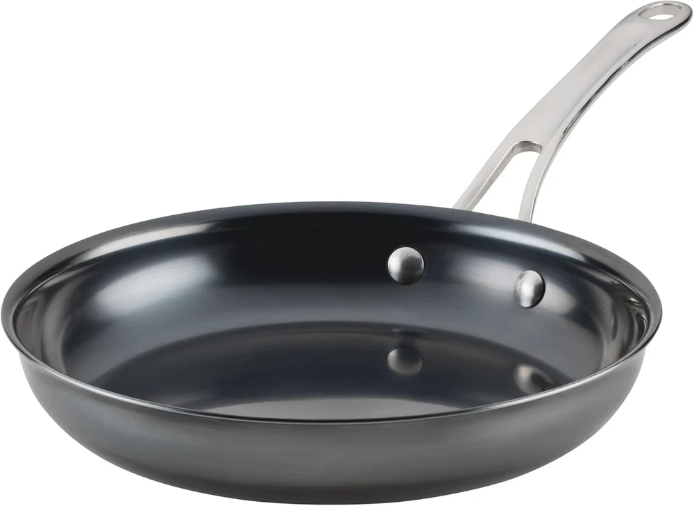 Misen Carbon Nonstick™ Skillet - Nitrided Carbon