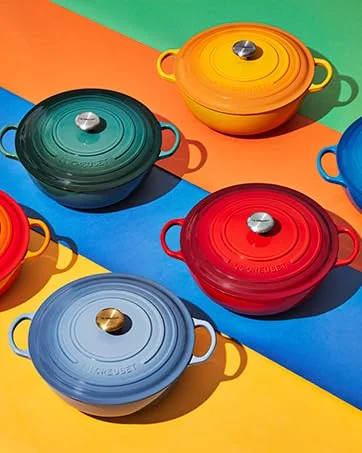 Le Creuset Enameled Cast Iron Signature Round Skillet